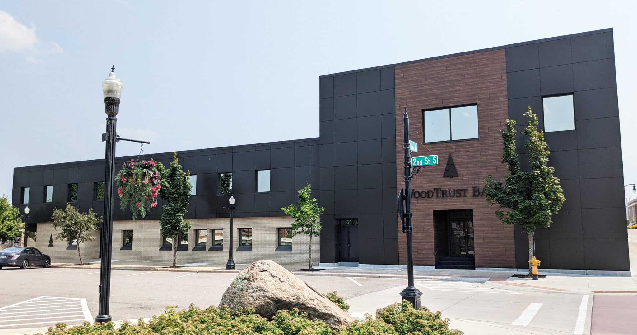 Locations WoodTrust Bank